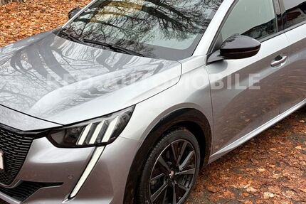 Peugeot 208 27.500 km 15.490 &euro; Berlin 12249