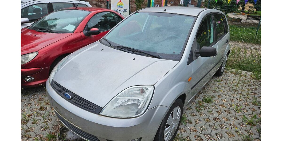 Ford Fiesta 150.000 km 1.499 &euro; Berlin 12439