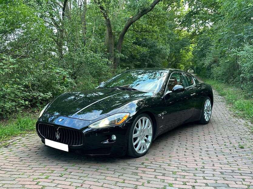 Maserati GranTurismo 45.047 km 42.900 € Berlin 14057