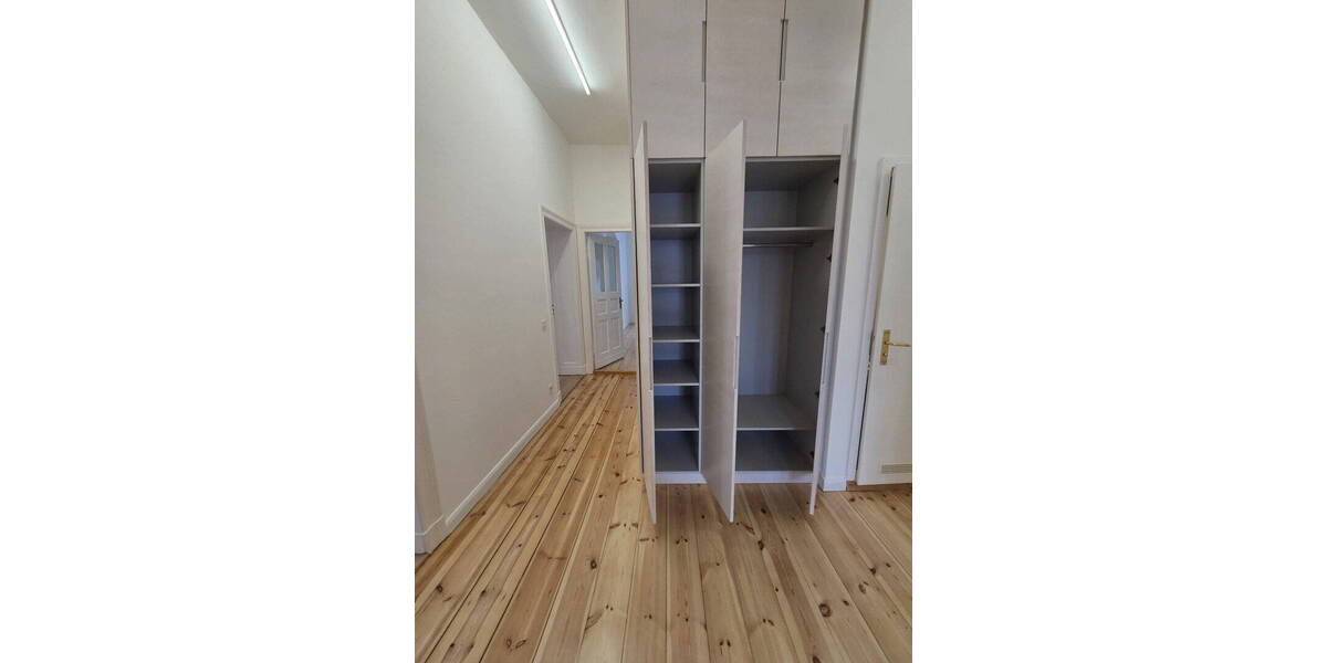Etagenwohnung Berlin Prenzlauer Berg - 4 Zimmer, 137 m&sup2;, 2.950&euro; | Angebot:25969551