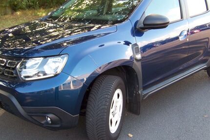 Dacia Duster 38.100 km 12.400 € Berlin 12621