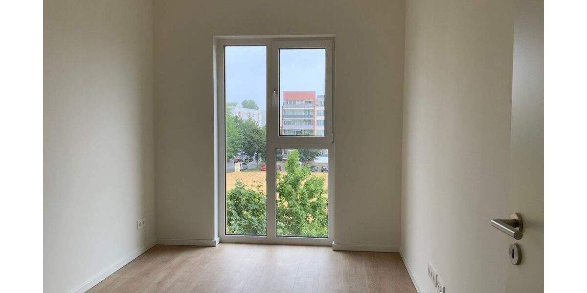 Etagenwohnung Berlin Alt-Hohenschönhausen - 5 Zimmer, 115 m&sup2;, 1.731&euro; | Angebot:24838677