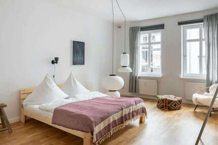 Zimmer Berlin Friedrichshain - 2 Zimmer, 1.850&euro; | Angebot:24944353