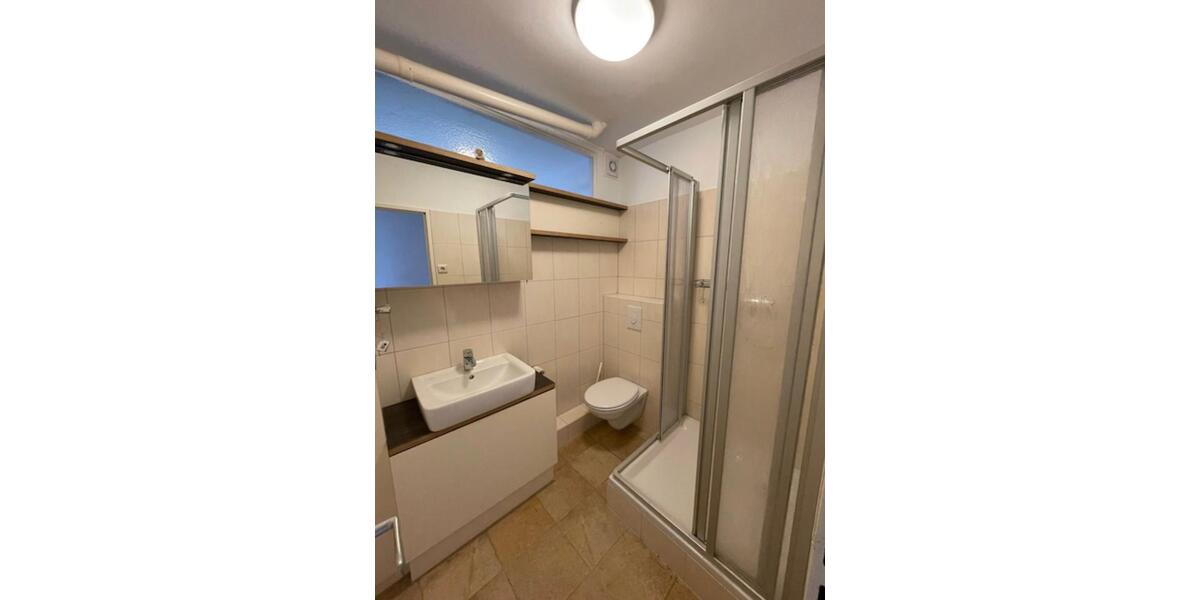 Etagenwohnung Berlin Tempelhof-Schöneberg - 1.5 Zimmer, 38 m&sup2;, 220.000&euro; | Angebot:24149381