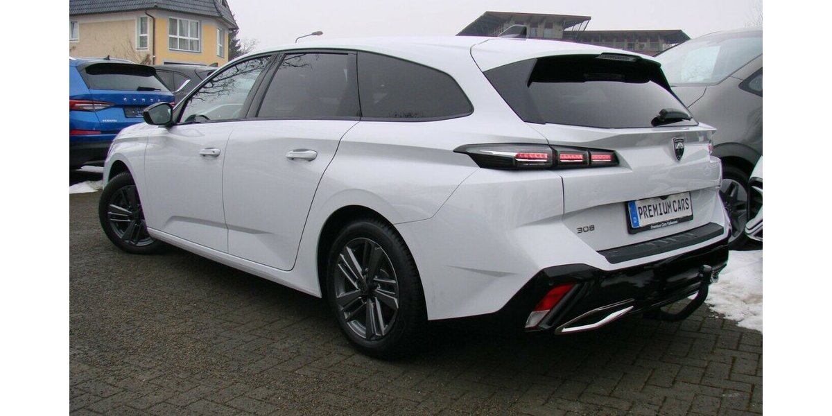 Peugeot 308 1.5L Allure ACC AHK LED Navi Kamera 34.524 km 23.980 &euro; Falkensee 14612