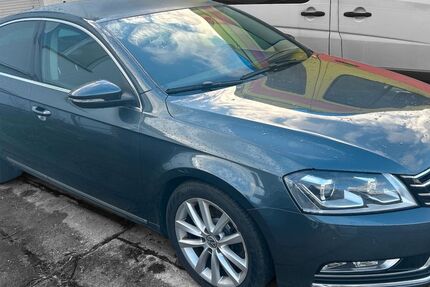 VW Passat 212.000 km 9.900 € Mittenwalde 15749