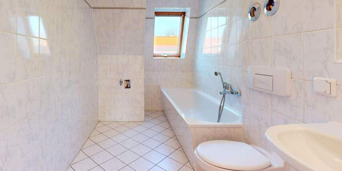 Etagenwohnung Berlin Friedrichshain - 3 Zimmer, 70 m&sup2;, 1.720&euro; | Angebot:24582284