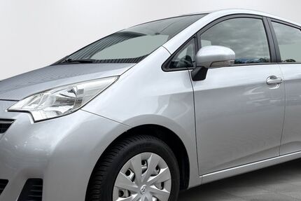 Toyota Verso-S 94.622 km 9.980 &euro; Berlin 13467
