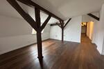 Exklusive und seltene Dachgeschossresidenz 3 zimmer