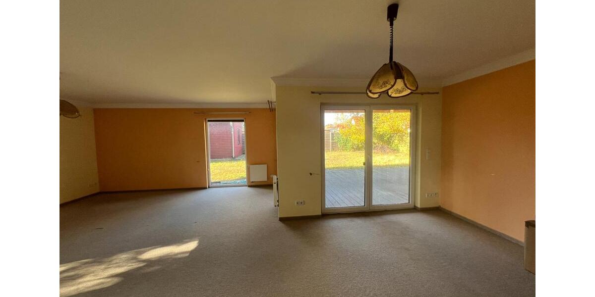 Einfamilienhaus Wandlitz - 3 Zimmer, 126 m&sup2;, 2.095&euro; | Angebot:24663876