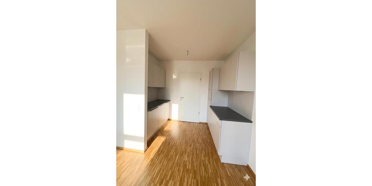 Etagenwohnung Berlin Lichtenberg - 2 Zimmer, 64 m&sup2;, 1.300&euro; | Angebot:26225057