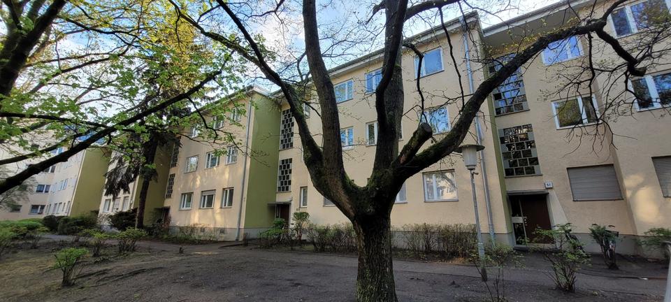 Etagenwohnung Berlin Charlottenburg-Wilmersdorf - 2.5 Zimmer, 70 m&sup2;, 250.000&euro; | Angebot:27036168