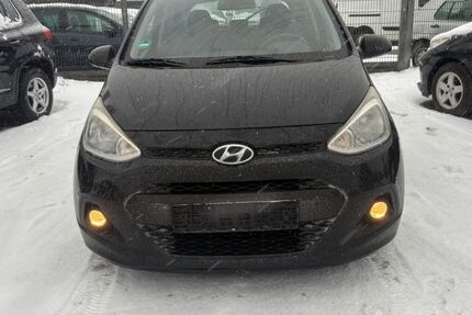 Hyundai i10 101.000 km 5.300 &euro; Berlin 12309
