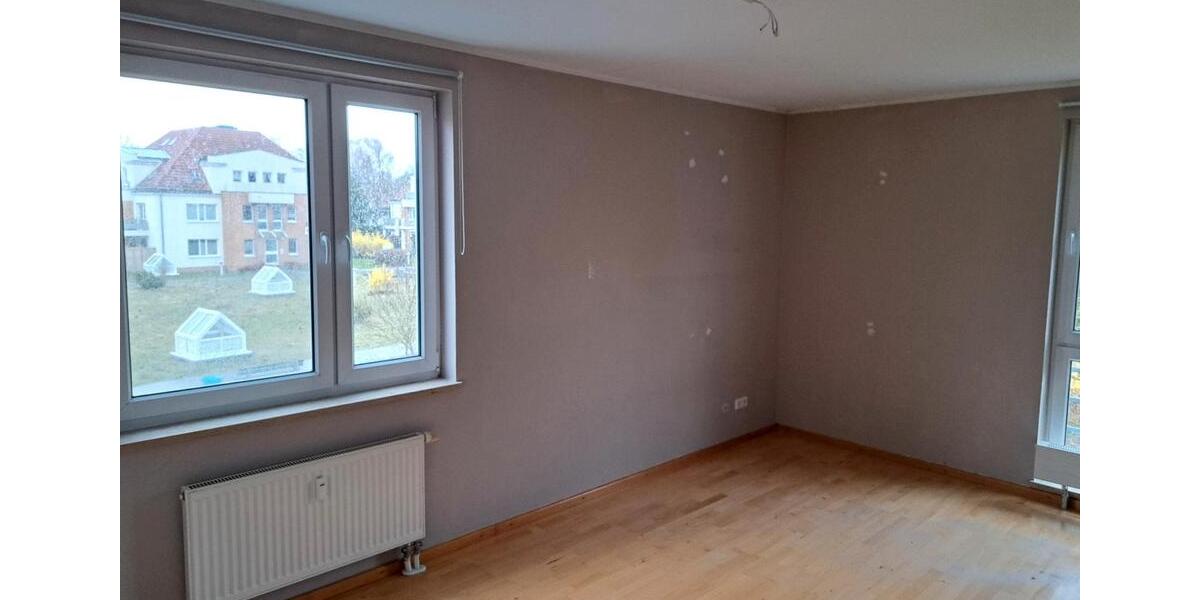 Etagenwohnung Rangsdorf - 3 Zimmer, 77 m&sup2;, 1.000&euro; | Angebot:25963202
