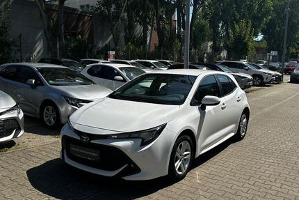 Toyota Corolla 30.519 km 22.315 &euro; Berlin 13403