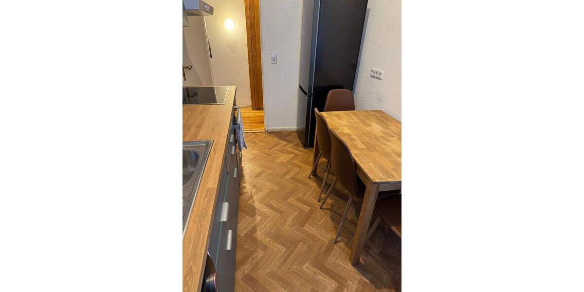 Spacious 2 bedrooom apartment in leafy Pankow district with kitchen and furniture 2 zimmer
