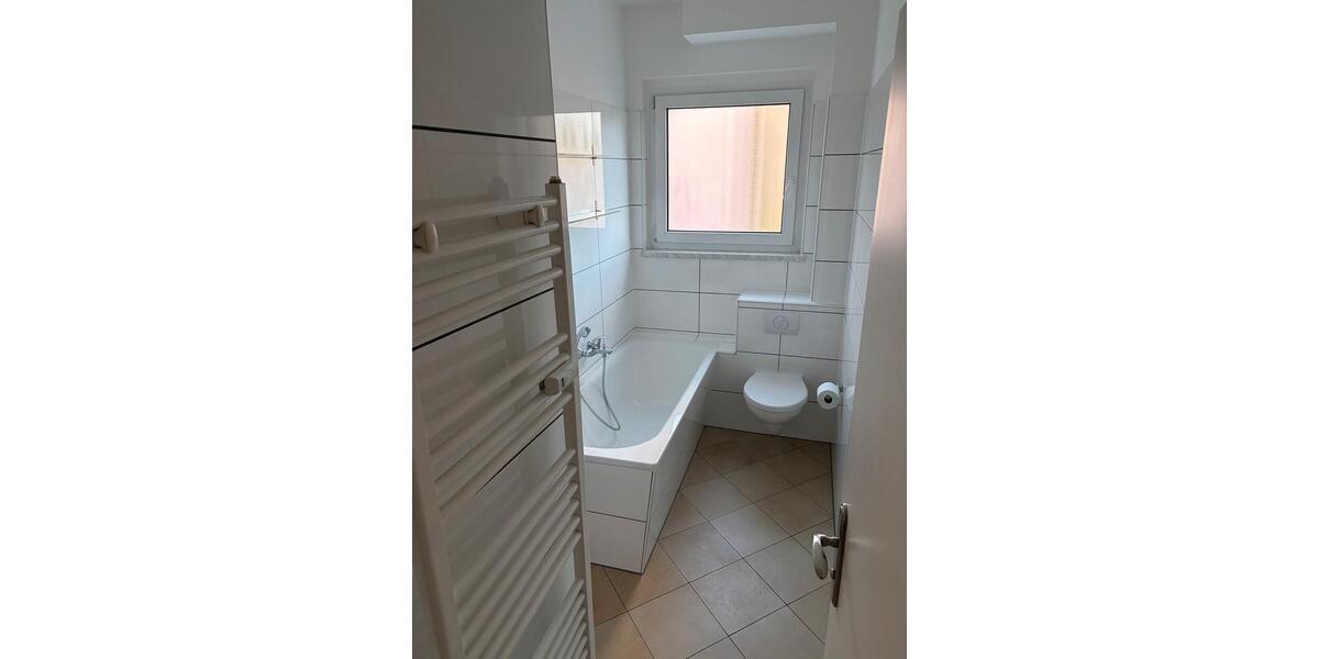 Etagenwohnung Berlin Steglitz-Zehlendorf - 3 Zimmer, 91 m&sup2;, 1.555&euro; | Angebot:26212419