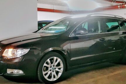 Skoda Superb 180.000 km 6.190 &euro; Berlin 10405