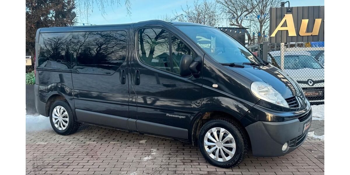 Renault Trafic 199.988 km 8.990 &euro; BERLIN 13127