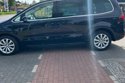 VW Sharan 153.000 km 16.990 € Berlin 12349