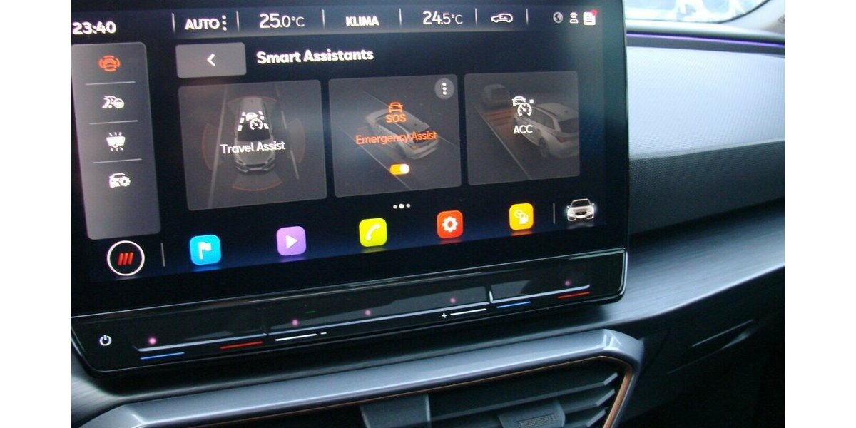 Cupra Leon ST eTSi ACC Panorama Vision Plus LED Beats 5.999 km 27.980 &euro; Falkensee 14612