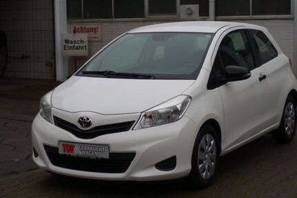 Toyota Yaris 75.843 km 8.750 € Berlin 13403