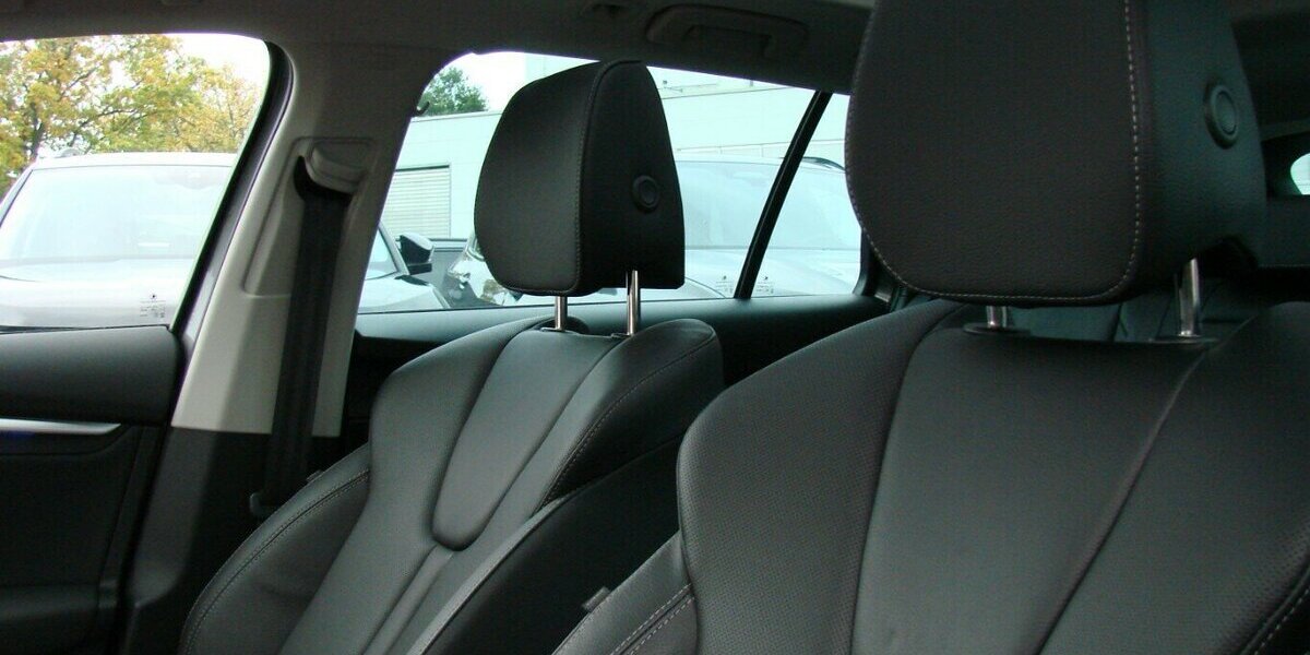 Skoda Octavia 2,0TDI Selection Leder Pano ACC Standheizu 15.681 km 33.980 &euro; Falkensee 14612