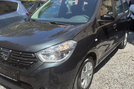 Dacia Lodgy 82.000 km 9.999 € Berlin 12055