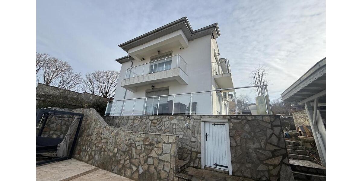 Villa Berlin Charlottenburg-Wilmersdorf - 5 Zimmer, 273 m&sup2;, 490.000&euro; | Angebot:25837691