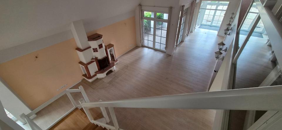Einfamilienhaus Schönefeld - 2.700.000&euro; | Angebot:27270405