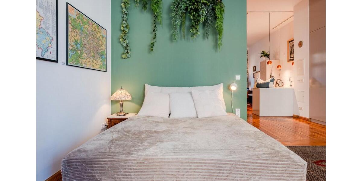 Erdgeschoßwohnung Berlin Charlottenburg-Wilmersdorf - 3 Zimmer, 94 m&sup2;, 1.950&euro; | Angebot:26266325