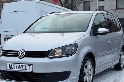 VW Touran 99.990 km 10.990 &euro; Berlin 12623