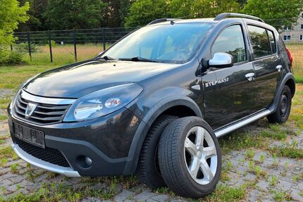 Dacia Sandero 258.000 km 2.650 &euro; Berlin 14057