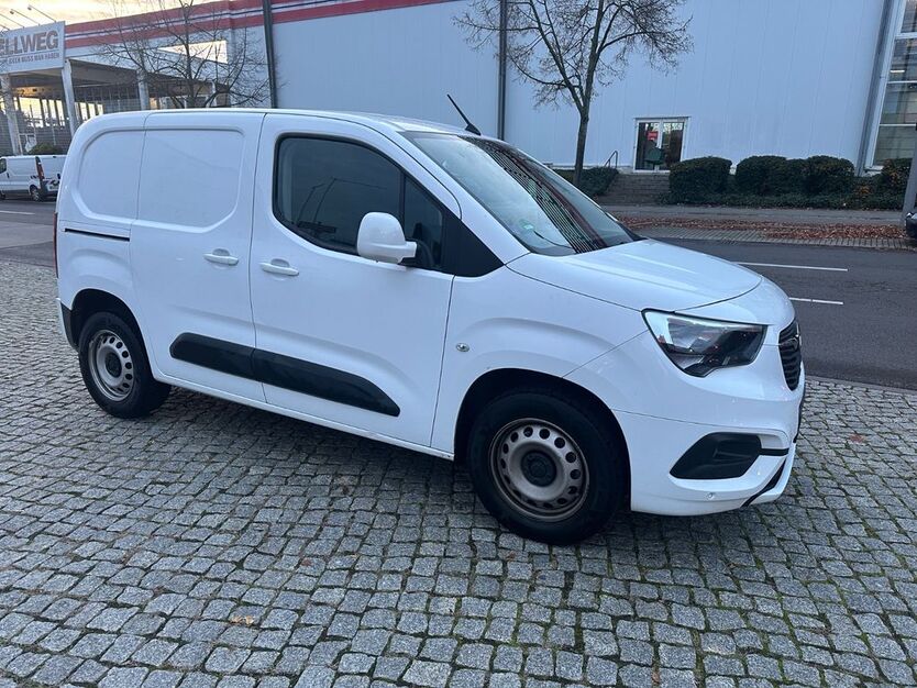 Opel Combo 52.755 km 8.300 € Berlin 12557