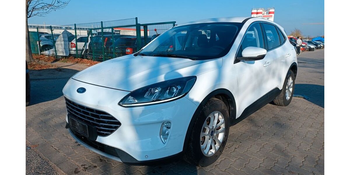 Ford Kuga 186.000 km 10.990 &euro; Mittenwalde 15749