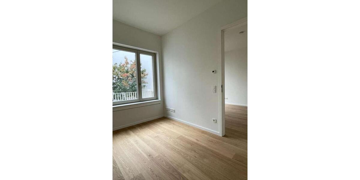 Etagenwohnung Berlin Neukölln - 2 Zimmer, 34 m&sup2;, 1.140&euro; | Angebot:26586442