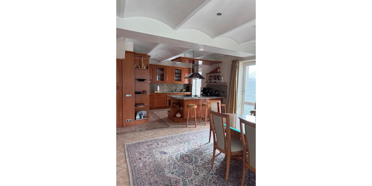 Reihenhaus Berlin Charlottenburg-Wilmersdorf - 3 Zimmer, 152 m&sup2;, 2.100&euro; | Angebot:25267240