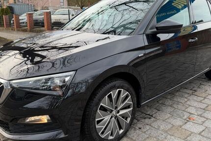 Skoda Scala 59.000 km 15.999 &euro; berlin 12527