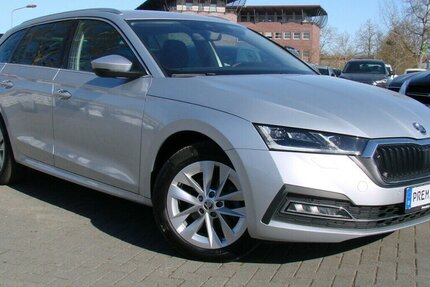 Skoda Octavia 2.0TDI Style ACC Columbus HeadUp AHK 48.103 km 27.480 € Falkensee 14612