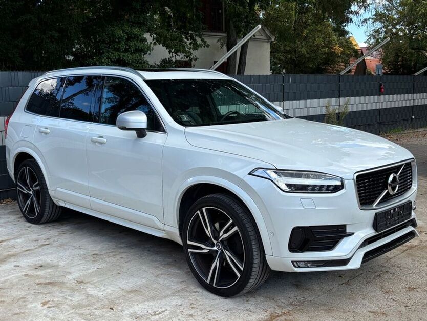 XC90