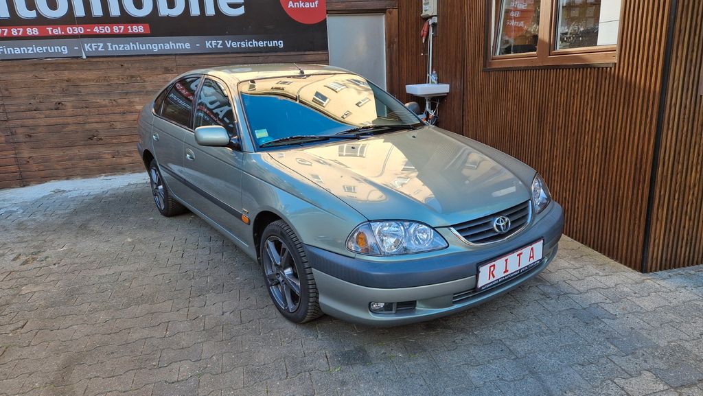 Toyota Avensis 60.000 km 4.980 &euro; Berlin 10627