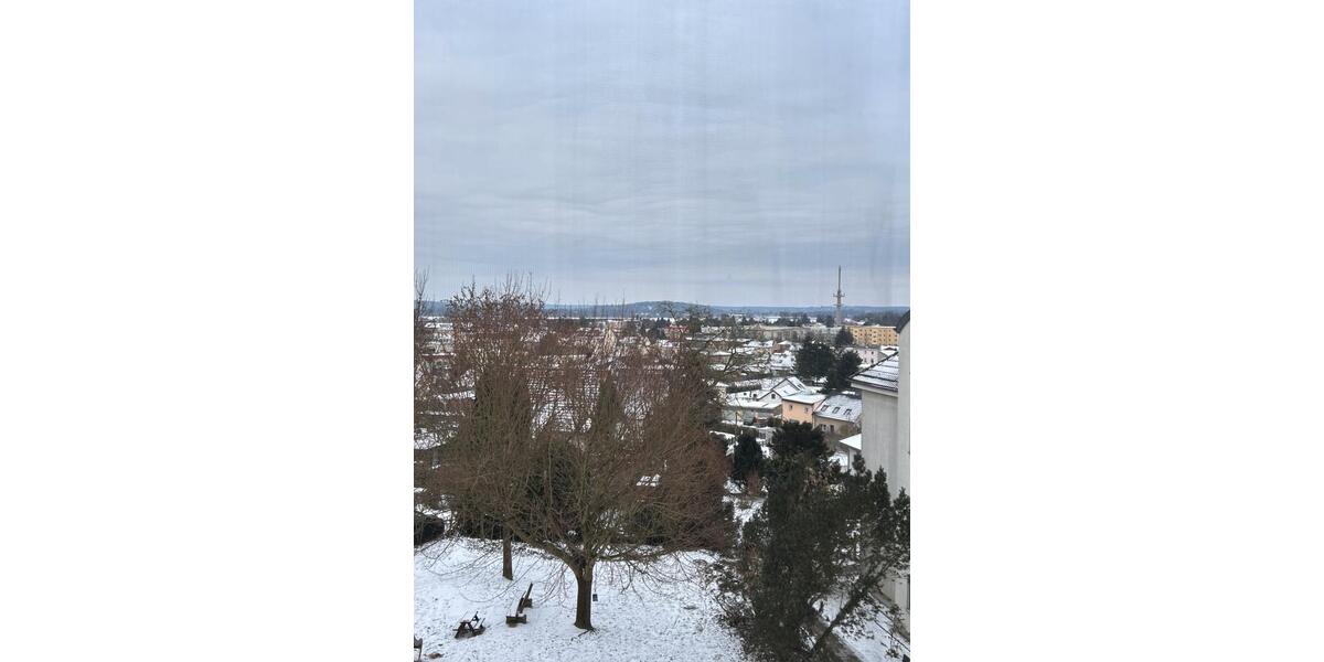 Dachgeschoßwohnung Berlin Lichtenberg - 2 Zimmer, 60 m&sup2;, 1.200&euro; | Angebot:24850001