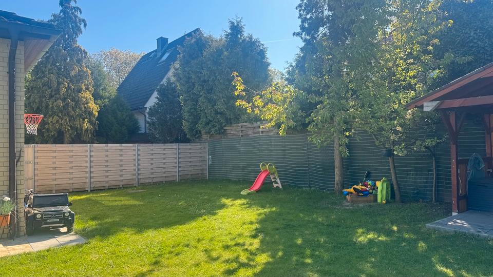 Einfamilienhaus Berlin Neukölln - 6 Zimmer, 250 m&sup2;, 3.500&euro; | Angebot:26443798