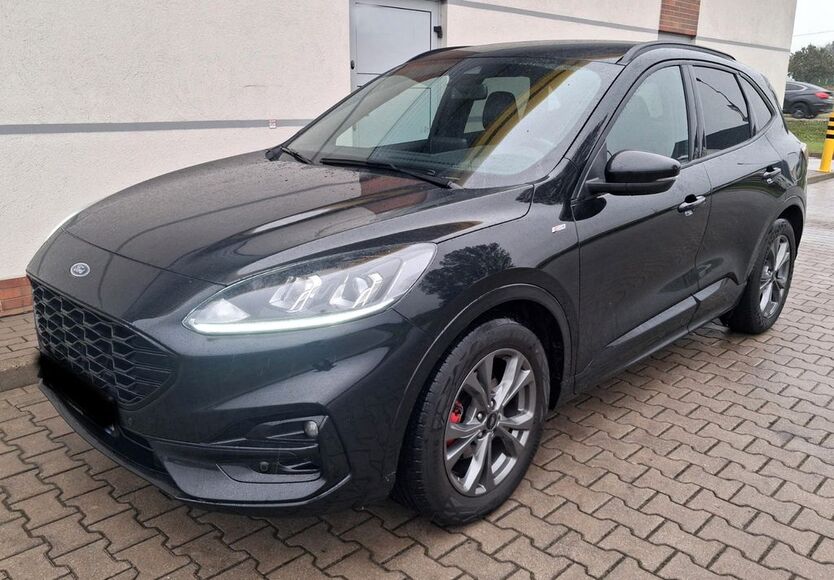 Ford Kuga 29.500 km 23.200 € Berlin 13349