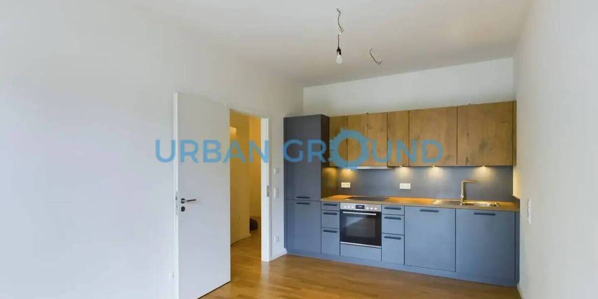 Etagenwohnung Berlin Siemensstadt - 2 Zimmer, 70 m&sup2;, 1.380&euro; | Angebot:26037035
