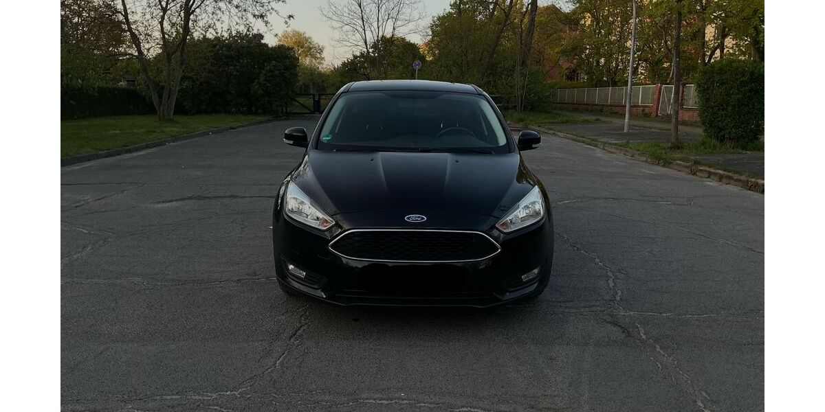 Ford Focus 76.500 km 6.900 &euro; Berlin 13593
