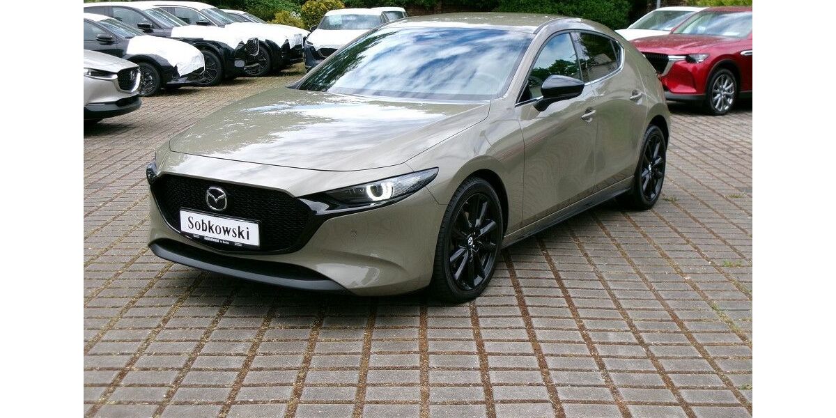Mazda 3 6.050 km 29.890 &euro; Berlin 13407