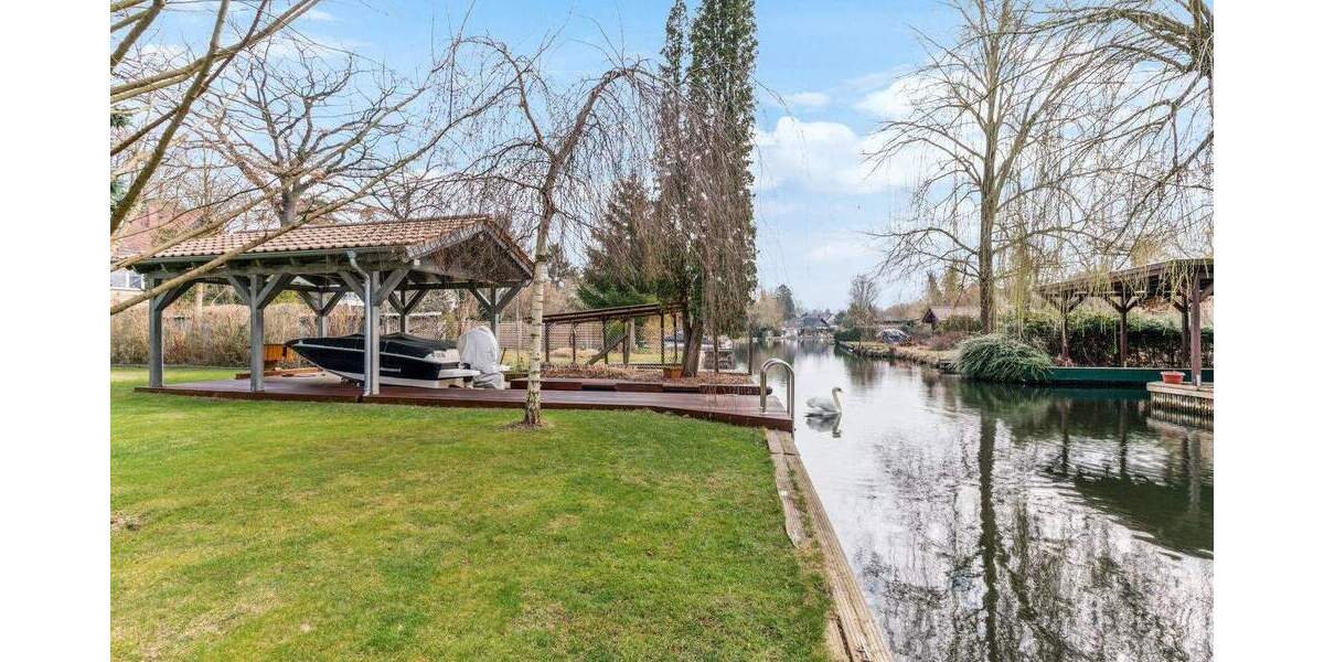 *Wohnen und Entspannen am Wasser* 4 zimmer