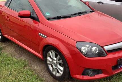 Opel Tigra 92.000 km 4.400 &euro; Vogelsdorf 15370