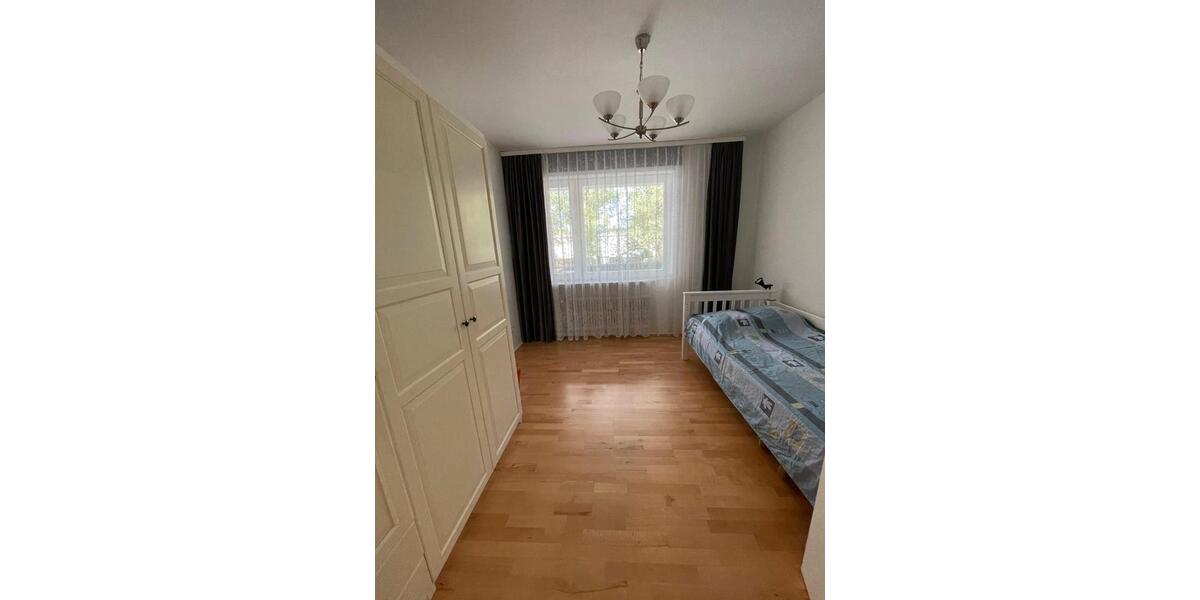 Etagenwohnung Berlin Neukölln - 4 Zimmer, 84 m&sup2;, 380.000&euro; | Angebot:26014482